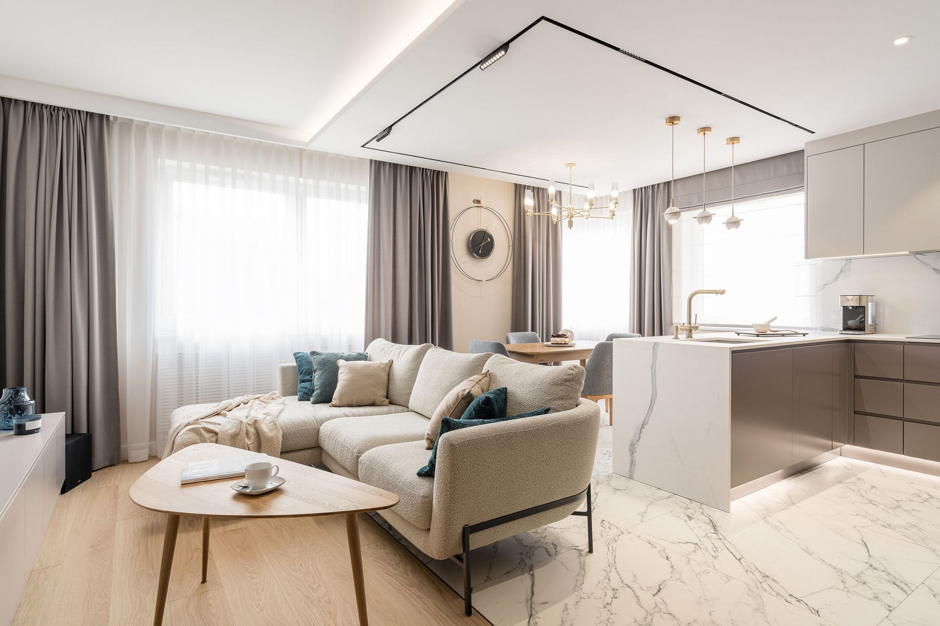 THE COASTAL BREEZE IN GDYNIA